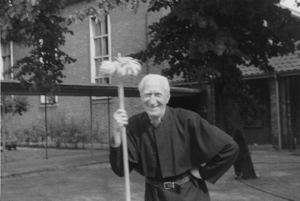 1950s REV GROSER.jpg
